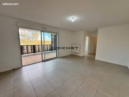 appartement 3 pièces 64 m²