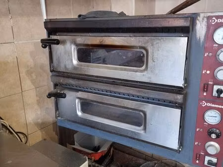 cherche associe raustauration rapide pizzeria