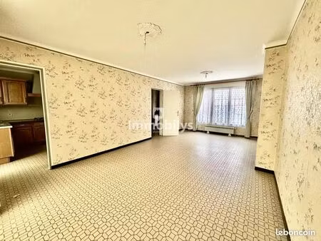 maison 5 pièces 90 m²
