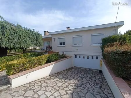 maison familiale 140m2- 3 chambres - garage - terrain 734m2 - le passage d'agen