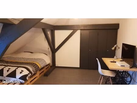 chambre meublée