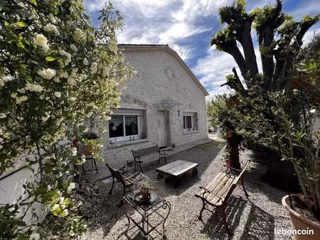 maison 5 pièces 163 m²