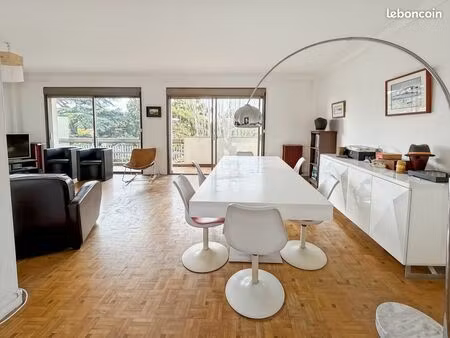 appartement 4 pièces 103 m²