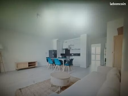 appartement neuf à louer 3 pièces 59.8m² tours nord