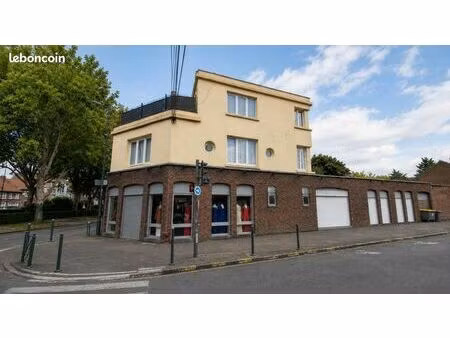 local prêt-à-porter 120 m²