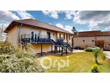 maison 7 pièces 184 m²