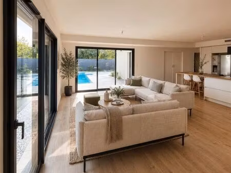 villa avec piscine 142 m² – 4/5 chambres – écoles à pied – fond d’impasse – seysses / frou