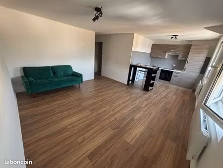 t2 meublé 50 m² – petit bétheny – 570 cc – proche reims et pôle formation pasteur
