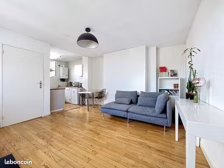 appartement 2 pièces 48 m²