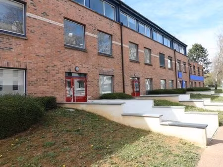 local bureaux 33 m² - a louer - direct propriétaire