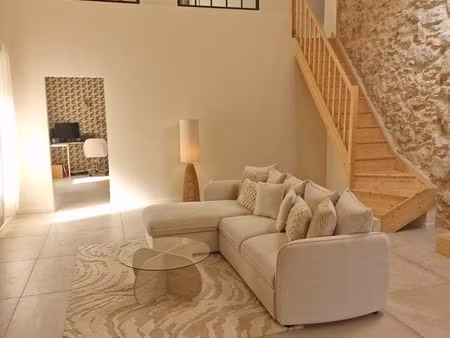 maison 8 pièces 186 m²