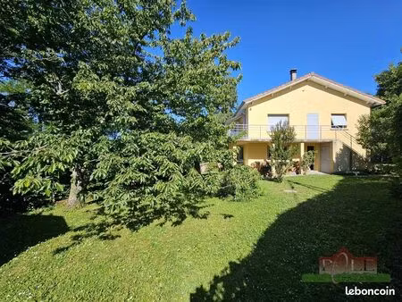 maison 5 pièces 111 m²