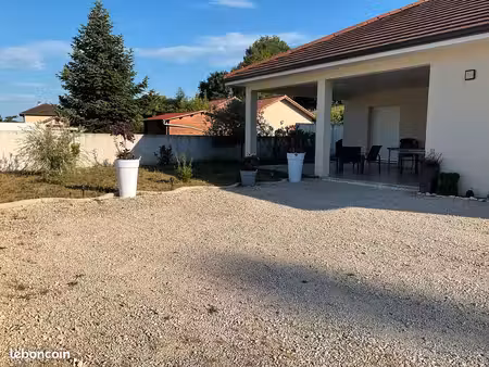 maison plain-pied  123 m2