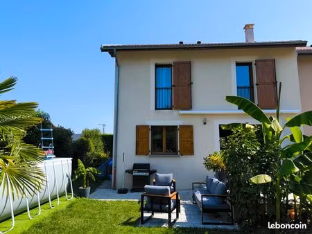 maison tencin 90m²