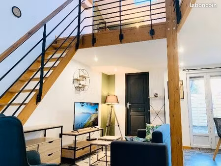 maison loft meublé avec cour