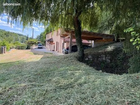 maison 4 mns de charlieu avec grand terrain 1 8 hec idéal chevaux moutons