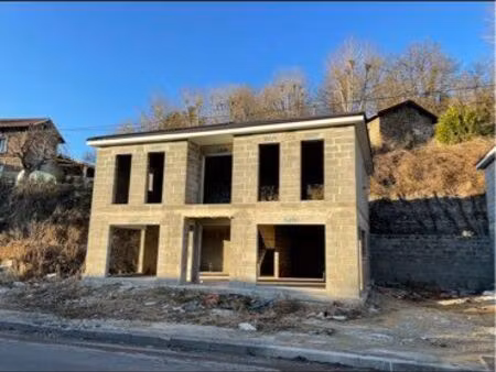 à vendre 3 maison