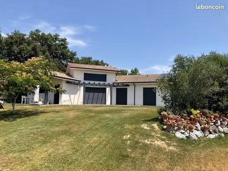 horsarrieu - maison d’architecte 5 pièces - 4 chambres - 152 m² - terrasse - piscinable