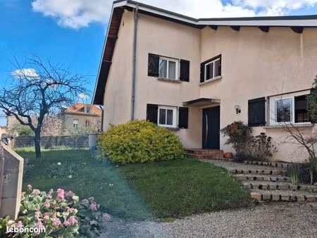 belle maison saint chamond - quartier la valette