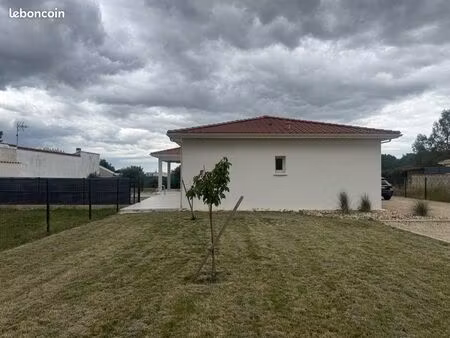 villa contemporaine de 2024