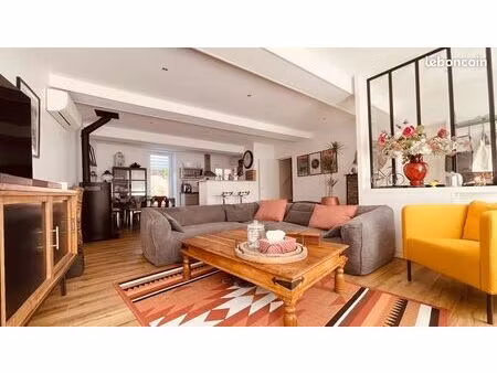 maison de village 5 pièces 140 m²