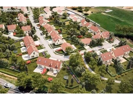 terrain 520 m² bouconvillers