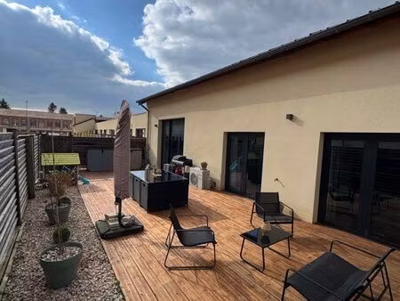 maison/appartement type loft de 87m2 et 75m2 de terrasse