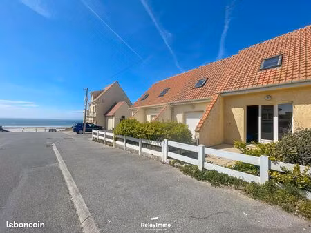 très belle petite maison située à deux pas de la plage d'ambleteuse