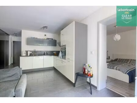 appartement 2 pièces 50 m²