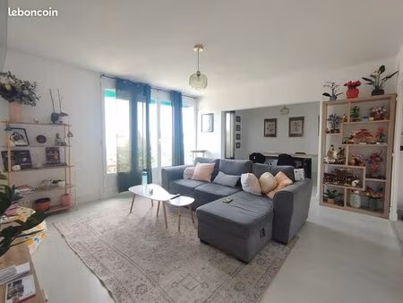 appartement 4 pièces 76 m²