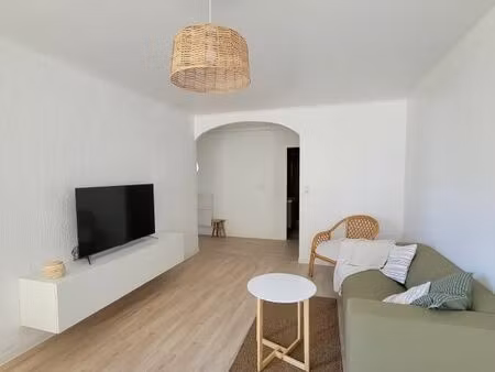 appartement 5 pièces 94 m²