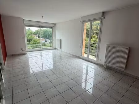 app douai de 66 07 m2 + balcon - verdure
