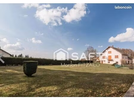 maison avec grand terrain plat constructible
