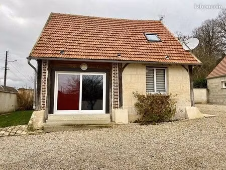 maison 3 pièces 80 m²