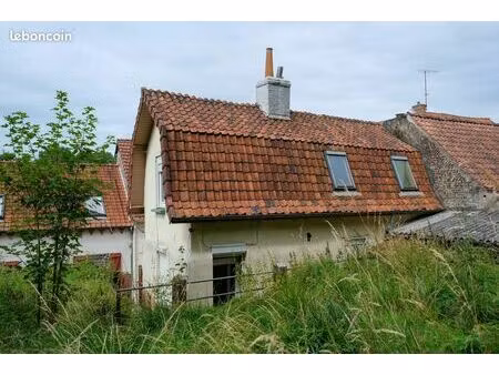 château 4 pièces 68 m²
