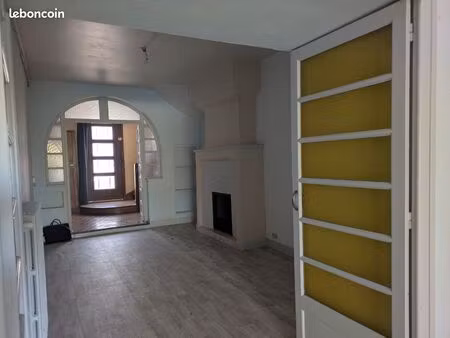 vend maison près de la gare beau potentiel