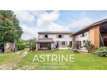 propriété 7 pièces 183 m²