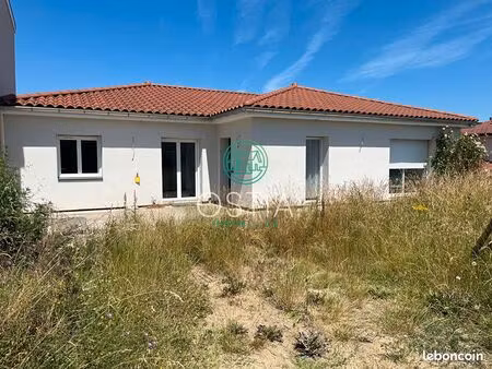 villa 5 pièces 144 m²