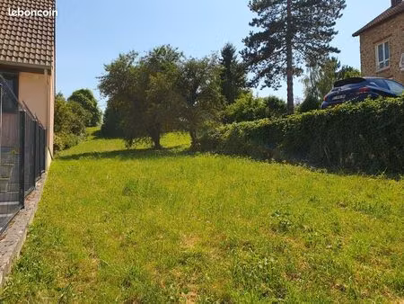 terrain 892 m² épernay