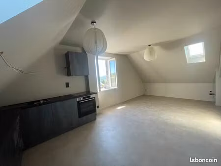 appartement neuf loué à l'année uniquement