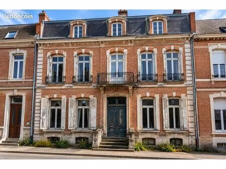 maison 12 pièces 365 m²