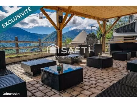 chalet 25 pièces 476 m²