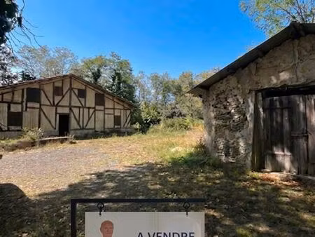 ferme landaise avec dépendances et 5 7 ha