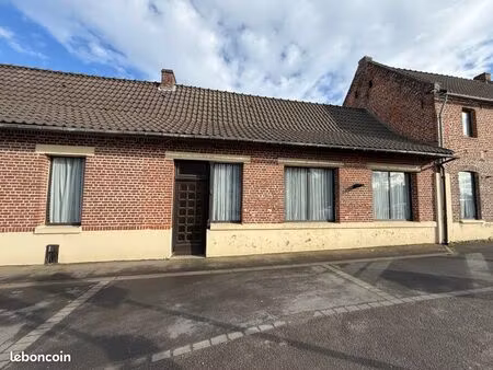 maison 105 m² à agencer avec véranda et jardin