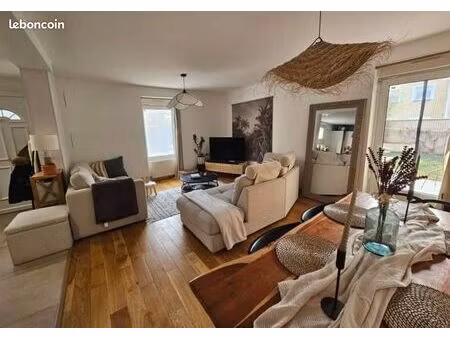 maison 4 pièces 82 m²