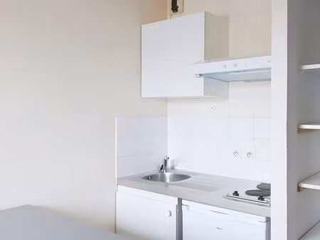 studio 1 pièce 20 m²