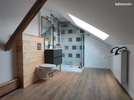chambre avec salle de bain privative disponible de suite