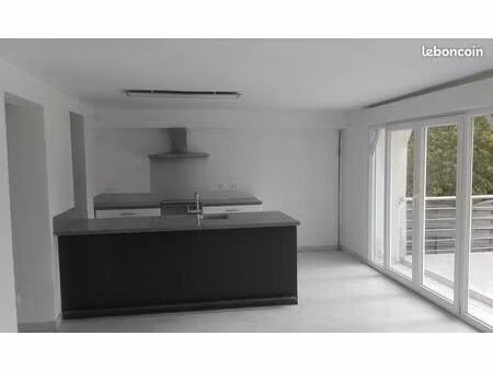 à louer – maison/appartement 105 m² avec terrasse et jardin