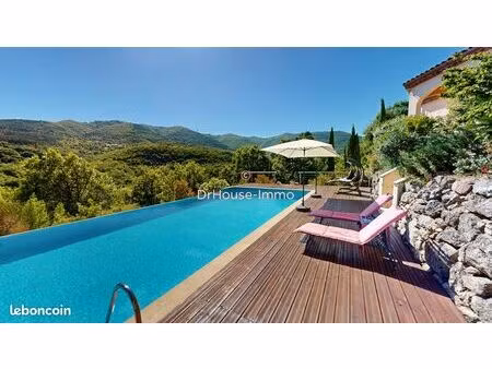 propriété 7 pièces 199 m²