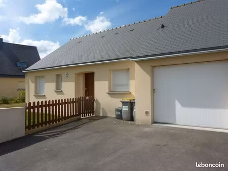 maison a louer 4 pieces 83m2 saint meeen le grand